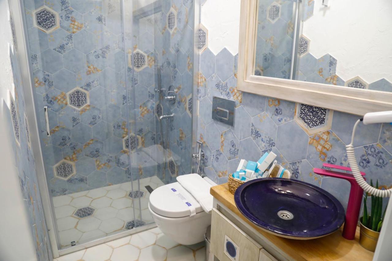 Adacan Butik Otel Esmirna Exterior foto